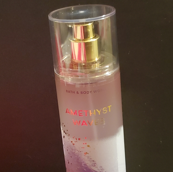 Bath & Body Amethyst WavesCollection. Spray & Body Cream - Picture 2 of 6